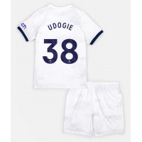 Tottenham Hotspur Destiny Udogie #38 Replika babykläder Hemmaställ Barn 2023-24 Kortärmad (+ korta byxor)